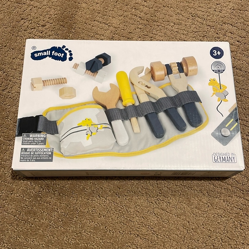 Small Foot- Construction Worker Tool Belt